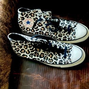 Women’s New Converse High Top Cheetah Print sneakers